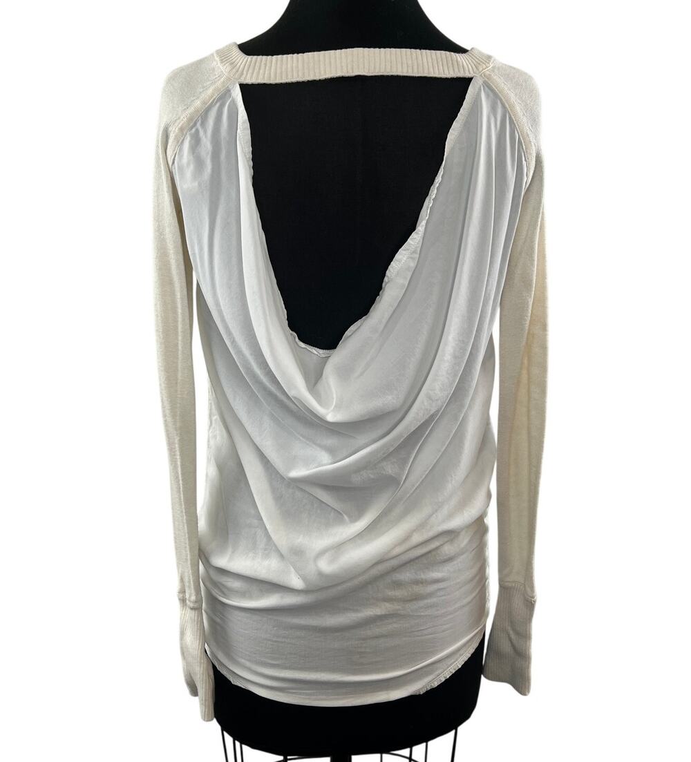 LULULEMON Off White Long Sleeve Deep Open Back Sweater Shirt Top 2 FLAW